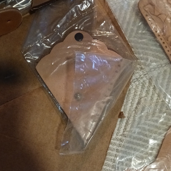 Roamer Handbag Kit with Brown Leather - Picture 8 of 16